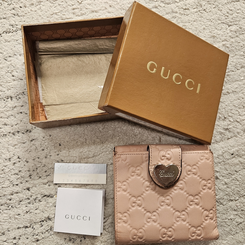 Gucci Beige Wallet